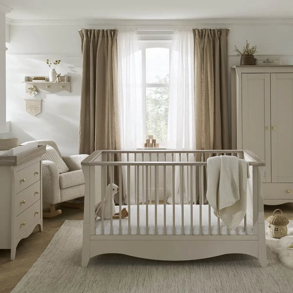 Clara Cot Bed Cashmere/Ash